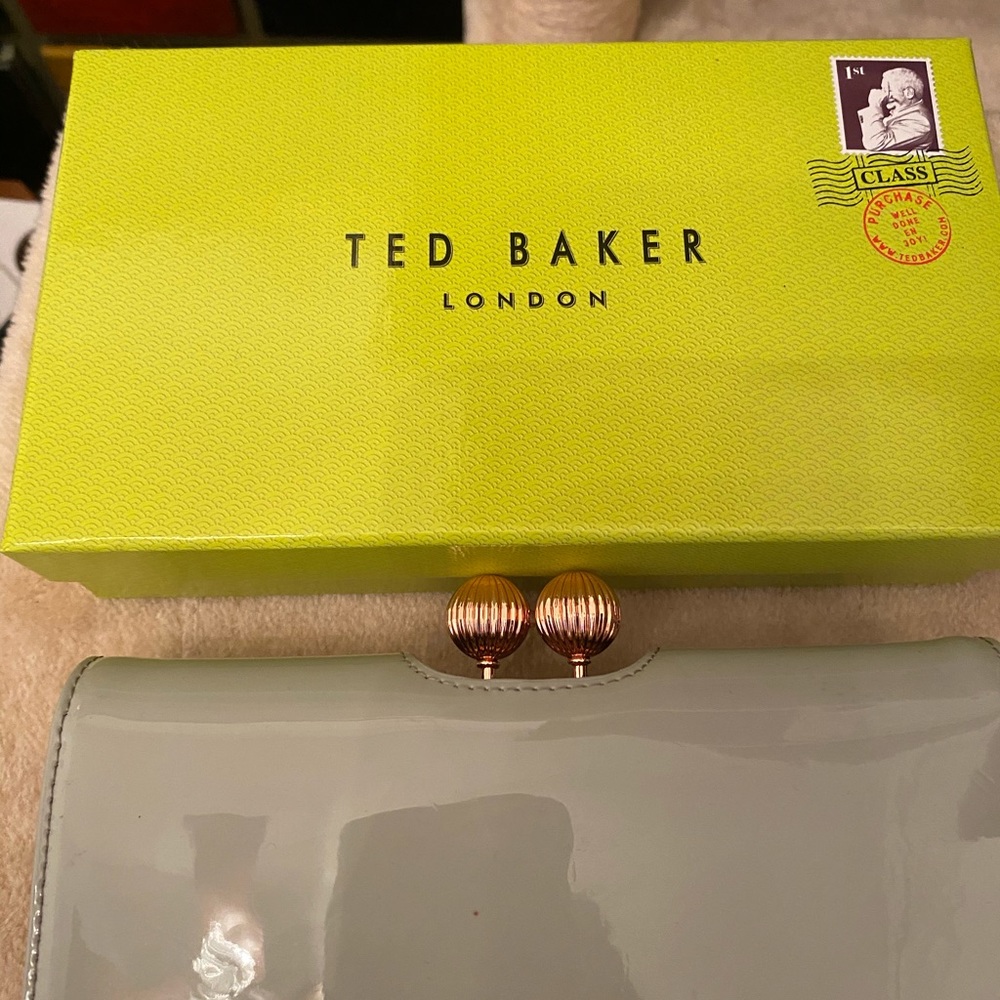 New Ted Baker Matinee Wallet - Picture 7 of 7